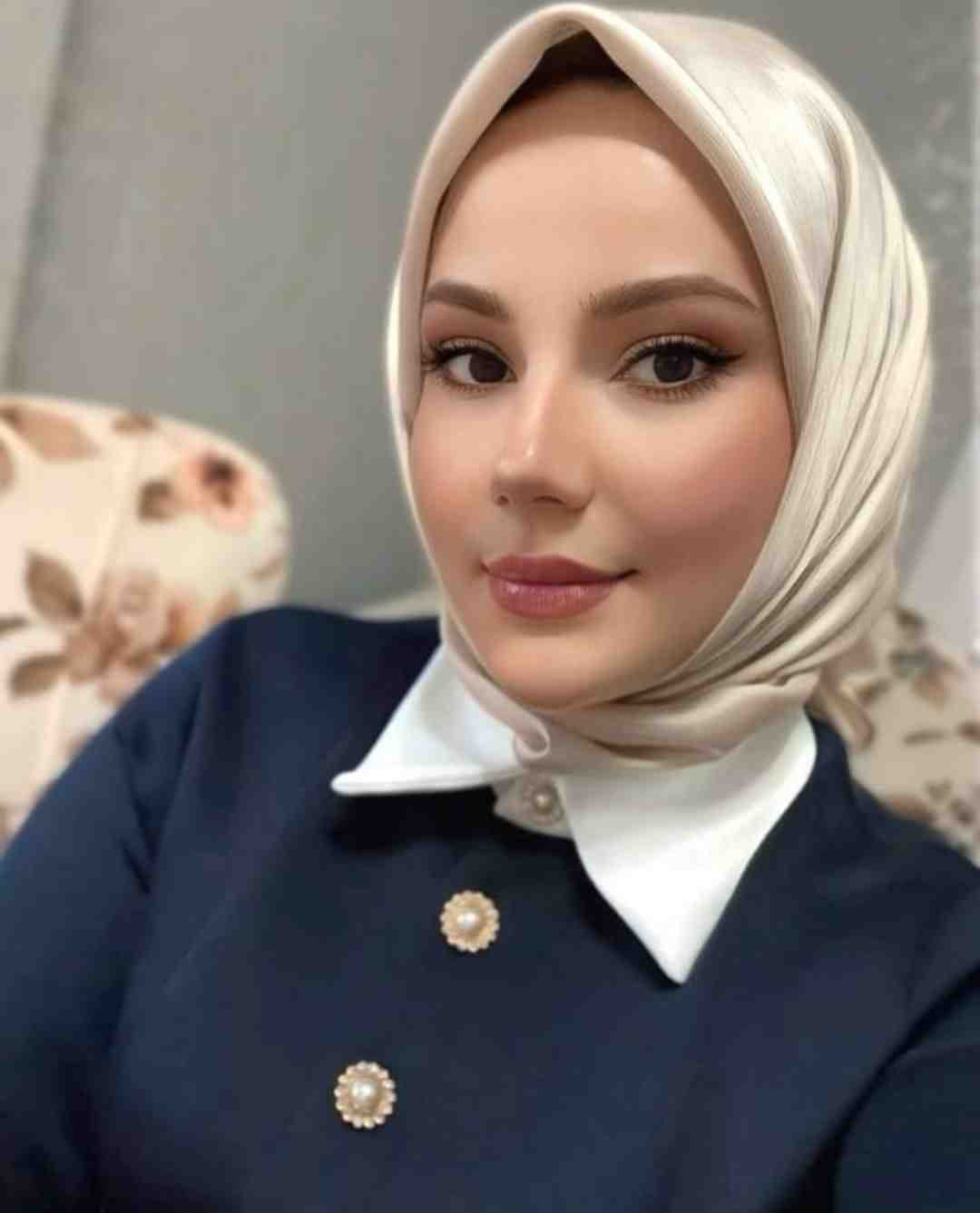 Çavuşlu Sabırlı Kadın Escort Bayan Odalya