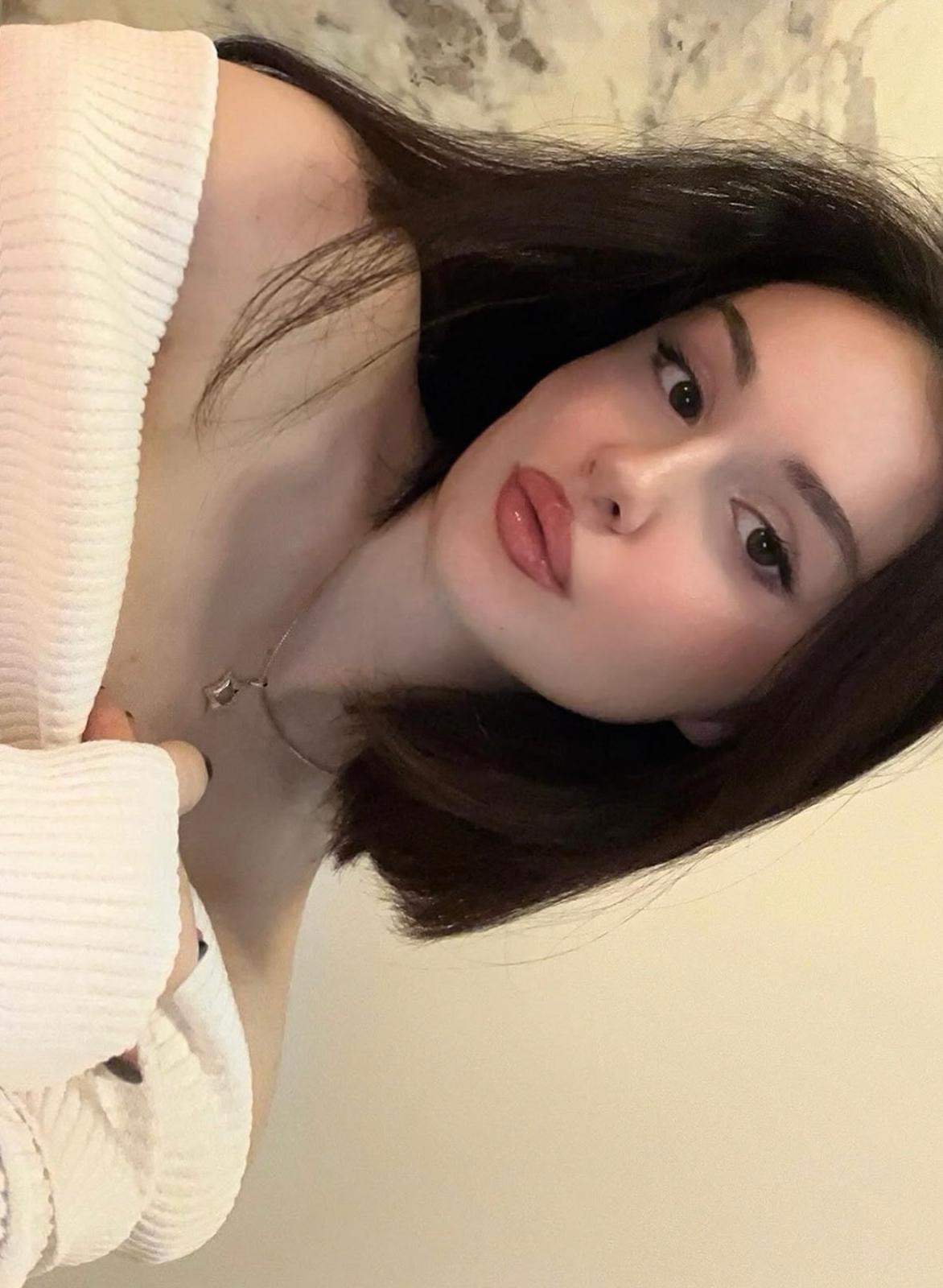 Gürlevik Zeki ve Güzel Kadın Escort Amine