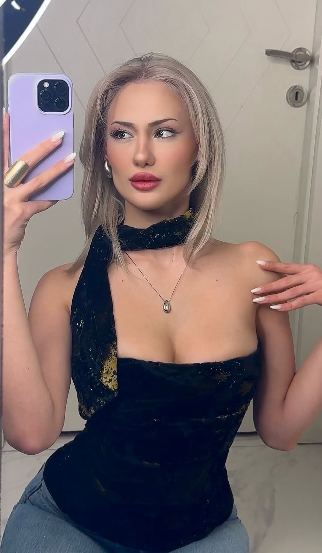 Erdemli Şık Bayan Escort Süheyla